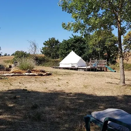 La Petite Houmee * Curzay-sur-Vonne